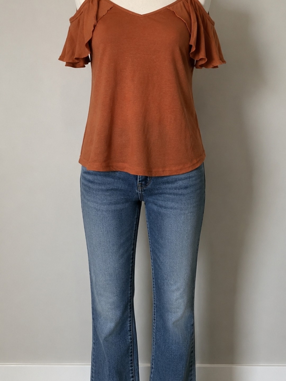 Women's Rust Cold-Shoulder Ruffle Tank Top